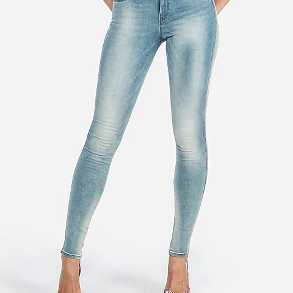 Express Mid Rise Light Wash Jean Leggings Stretch Plus - Picture 2 of 6